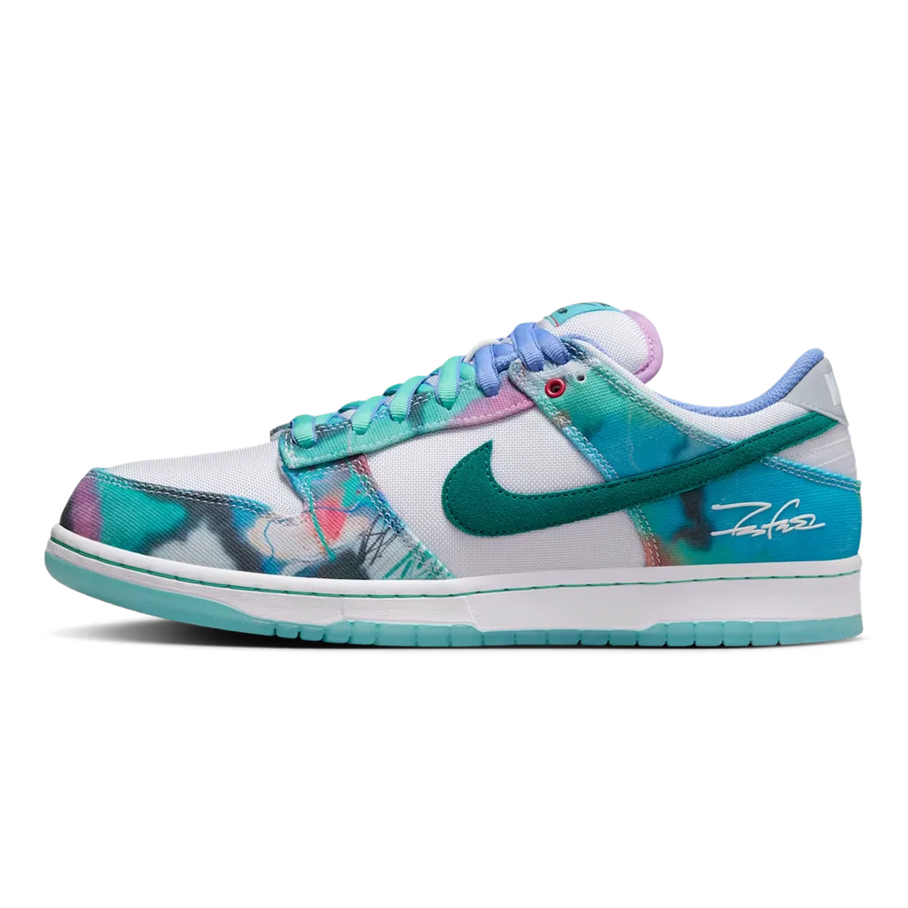 Nike SB Dunk Low Futura Laboratories Bleached Aqua